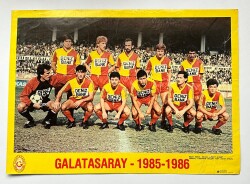 Galatasaray Oyuncu Kadrosu 1985 - 1986 Kartpostal KRT11117 - Gökçekoleksiyon