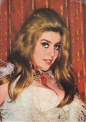 Gamze Öz Orta Boy Kartpostal KRT9957 - 1