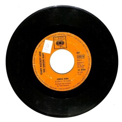 Gary Puckett And The Union Gap - Let`s Give Adam Eve Another Chance Simple Man Plak (106.5) PLK20170 - 2