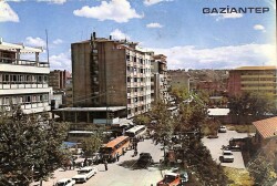 Gaziantep Şehirden Bir Görünüş Kartpostal KRT15439 - Gökçekoleksiyon