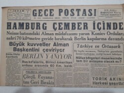 Gece Postası Gazetesi 19 Nisan 1945 - Hamburg Çember İçinde GZ71571 - 2