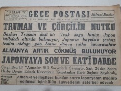 Gece Postası Gazetesi 8 Mayıs 1945 - Almanya Artık Çökmüş Bulunuyor GZ71566 - 1