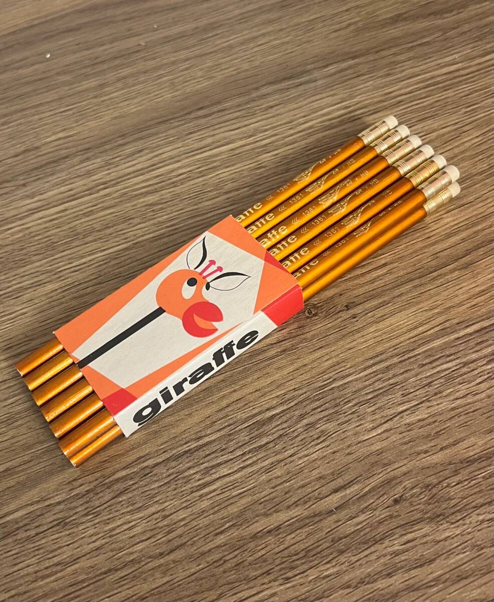Giraffe Çekeslovak Malı Silgili Kurşun Kalem (Kahve).1 Dz Orjinal Paket AOB4929 - 2