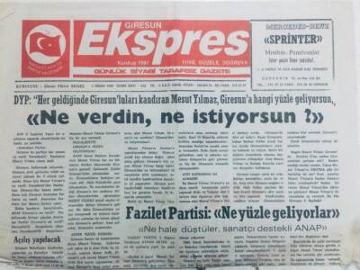 Giresun Ekspres Gazetesi 2 Nisan 1999 - Mesut Yılmaz,Ne Verdin Ne İstiyorsun GZ40704 - 1