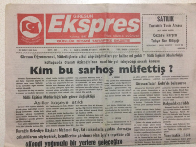 Giresun Ekspres Gazetesi 22 Şubat 2000 - Kim Bu Sarhoş Müfettiş GZ24130 - 1