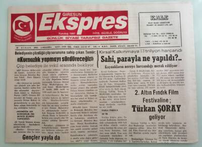 Giresun Ekspres Gazetesi 30 Nisan 2003 - 2.Altın Fındık Festivaline Türkan Şoray Geliyor -GZ33348 - 1