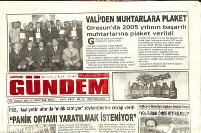 Giresun Gündem Gazetesi 25 Şubat 2006 - Validen Muhtarlara Plaket GZ101527 - 1