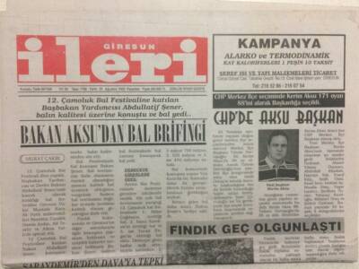 Giresun İleri Gazetesi 25 Ağustos 2003 - Bakan Aksudan Bal Brifingi GZ32393 - 1