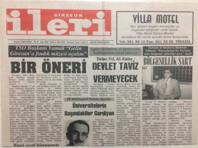 Giresun İleri Gazetesi 9 Ekim 2000 - Turhan Alçelik,Üniversitelerin Başındakiler Gardiyan GZ32401 - 1