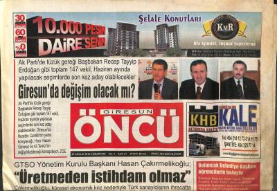 Giresun Öncü Gazetesi 25 Aralık 2010 - Vali Mustafa Yaman Okullarda İnceleme Yaptı GZ96397 - 1