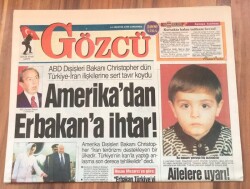 Gözcü Gazetesi 14 Ağustos 1996 - Dalgın Doktor , Ameliyat Makasını Saniye Hanımın Karnında Unuttu GZ1774 - 1