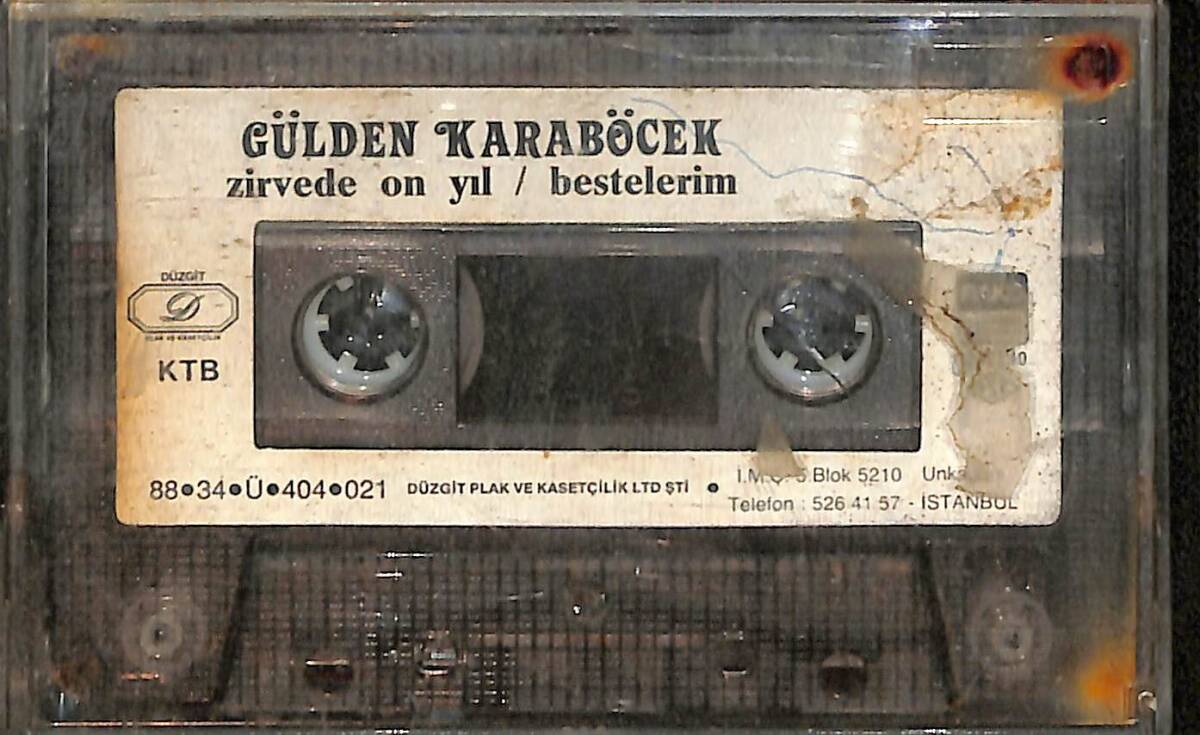 Gülden Karaböcek - Zirvede On Yıl / Bestelerim Kaset (İkinci El) KST27936 - 2