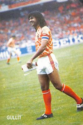 Gullit Futbolcu Kartpostal KRT19211 - 1