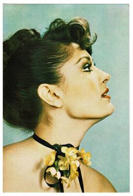 Gülşen Bubikoğlu Kartpostal KRT10934 - 1