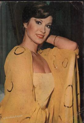 Gülşen Bubikoğlu Kartpostal KRT445 - 1