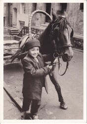 Gülümseyen Çocuk Kartpostal KRT10345 - Gökçekoleksiyon