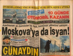 Günaydın Gazetesi 13 Ocak 1990 - Turist Kıza da Ayasofya İmzası ! GZ72145 - 1