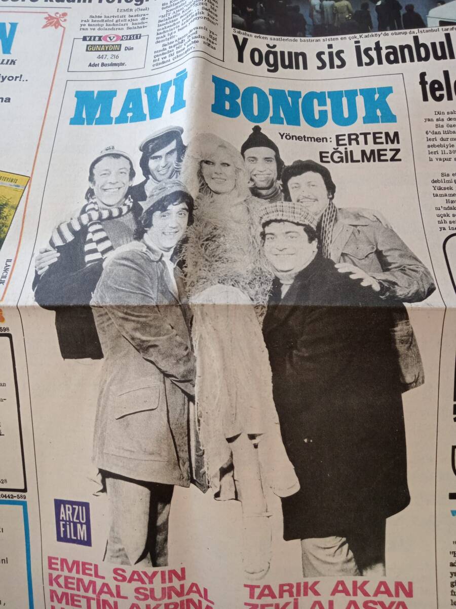 Günaydın Gazetesi 19 Ocak 1975 - Mavi Boncuk Film Afişi - Nilüfer Eurovision Şarkı Yarışması'ndan Çekildiğini Açıkladı! GZ146348 - 2
