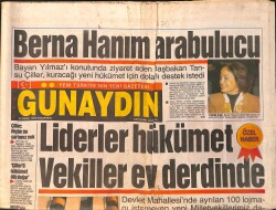 Günaydın Gazetesi 22 Ocak 1996 - ANAP'ta İl Başkanlığı Kavgası - Liderler Hükümet Vekiller Ev Derdinde - Tansu Çiller, Berna Yılmaz'dan Destek İstedi GZ158311 - Gökçekoleksiyon