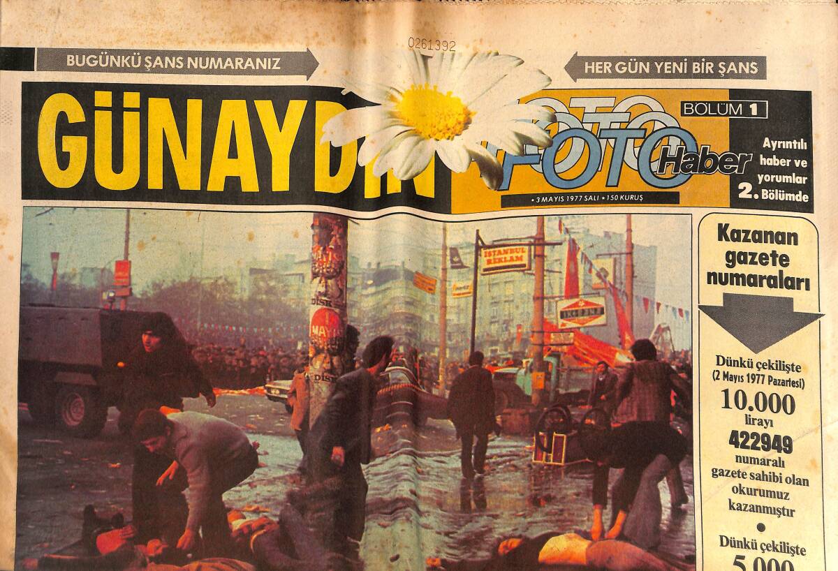 Günaydın Gazetesi 3 Mayıs 1977 - Taksim'deki Korkunç Katliamın Sanığı Olarak 406 Kişi Yakalandı GZ134142 - 1