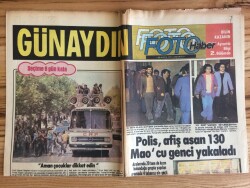 Günaydın Gazetesi Foto Haber Eki 28 Mayıs 1977 - Erbakana Yetişmek İsterken Takla Attı GZ72781 - 2