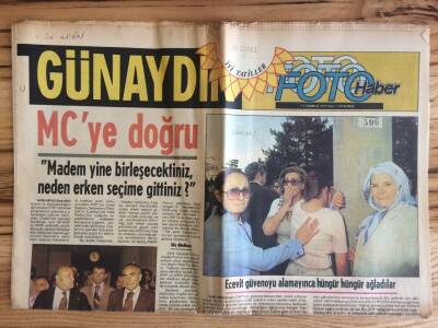 Günaydın Gazetesi Foto Haber Eki 5 Temmuz 1977 - Ecevit Güvenoyu Alamayınca Hüngür Hüngür Ağladılar GZ72777 - 1