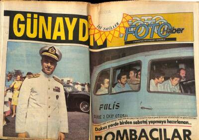 Günaydın Gazetesi Foto Haber Eki 7 Ağustos 1977 - İzmirde Prova Yaptılar Zeki Müren Ajda Pekkandan Daha Süslüydü GZ55828 - 1