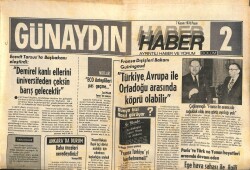 Günaydın Gazetesi Haber 2 Eki 7 Kasım 1976 - Carter Başkan Olunca İki Bekar Oğlu Kızların Gözdesi Oldu GZ102453 - 1