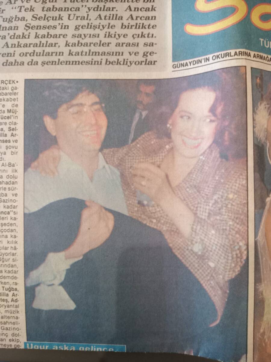 Günaydın Gazetesi Saklambaç Eki 2 Şubat 1990 - Müjde Ar Uğur Yücel Başkent'te Kabare Savaşı - Sema Yunak Ekrana Dönüyor! GZ142462 - 2
