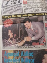 Günaydın Gazetesi Saklambaç Eki 30 Ocak 1990 - Nil Ünal'ın Berlin Rüyası - Bayan Bülent Ersoy Adaşının Sesini beğendi GZ142520 - 2