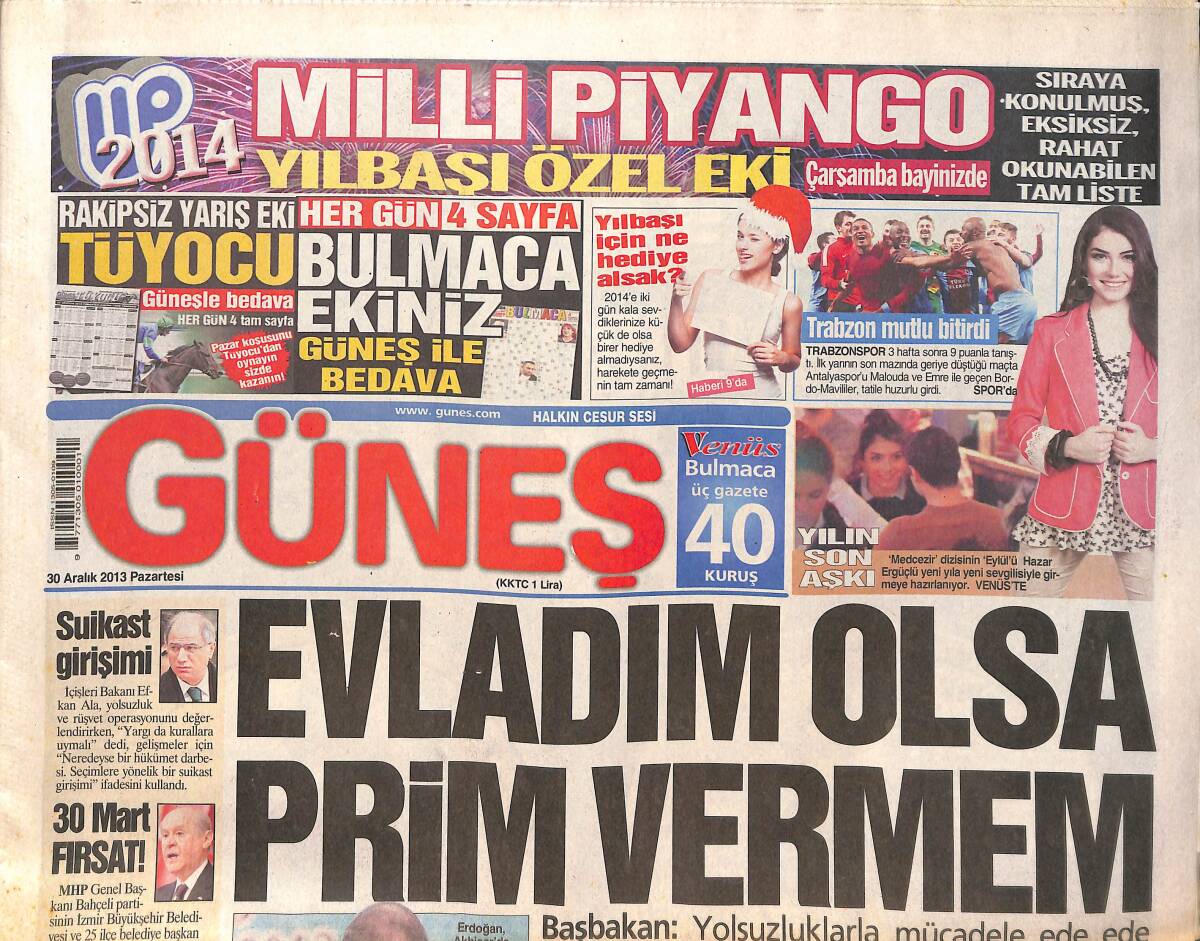 Güneş Gazetesi 30 Aralık 2013 - Teknik Direktör Mustafa Akçay Mide Spazmı Geçirdi! - Hazar Ergüçlü Yılın Son Aşkı! GZ136986 - 1