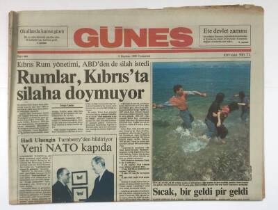 Güneş Gazetesi 9 Haziran 1990 - Zuhal Olcay, Haluk Bilginerle Olan Beraberliğini Yorumluyor GZ8669 - 1