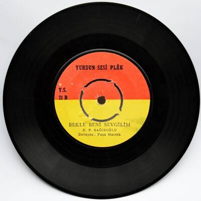 H. P. Sağıroğlu - Unutmayacağım Seni Bekle Beni Sevgilim (108) PLK5187 - 2