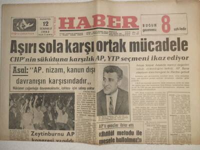 Haber Gazetesi - 12 Temmuz 1965 - Fatin Rüştü Zorlunun Eşi Emel Zorlu Toprağa Veriliyor GZ112552 - 1