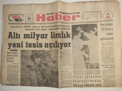 Haber Gazetesi - 19 Nisan 1966 - Ataya Bağlılık Nöbeti Devam Ediyor GZ112591 - 1
