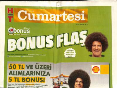 Haber Türk Gazetesi Cumartesi Eki 3 Mart 2012 - Damardan Gerçekçiliğin Başyapıtı 2666 - Dünden Bugüne Hostes Modası GZ116491 - 1