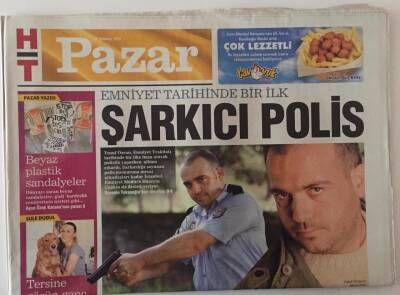 Haber Türk Gazetesi Pazar Eki 18 Temmuz 2010 - Bülent Ortaçgil İle Röportaj 40 Yılını Kutlayacak GZ28189 - 1