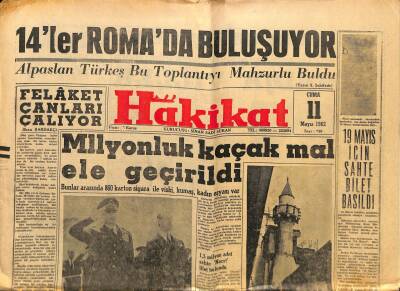 Hakikat Gazetesi 11 Mayıs 1962 - Cezayirde Müslüman Kadınlar Öldürülüyor GZ117363 - 1