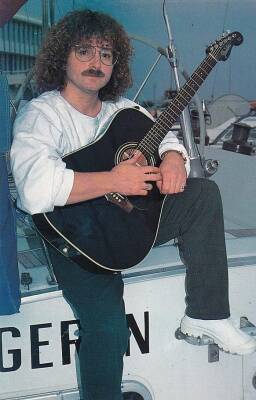 Harun Kolçak Kartpostal KRT11384 - 1