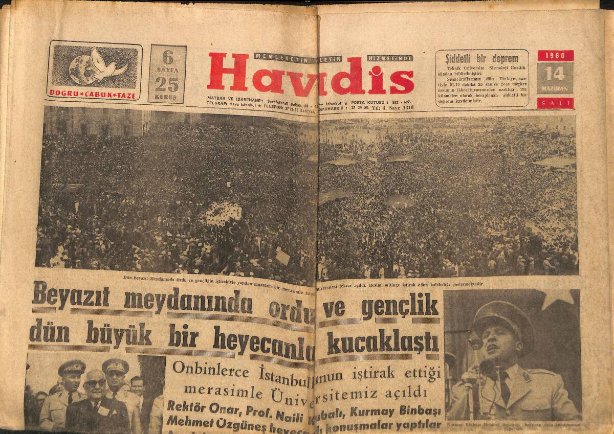 Havadis Gazetesi 14 Haziran 1960 - Beyazıt Meydanında Ordu Ve Gençlik Dün Büyük Bir Heyecanla Kucaklaştı - Gençlikten Orduya Selam Ve Sevgi GZ148631 - 1