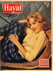 HAYAT Dergisi 20 Temmuz 1961 Sayı : 30 - Türk Siyasi Tarihinde İlk Halkoyu NDR89606 - Gökçekoleksiyon