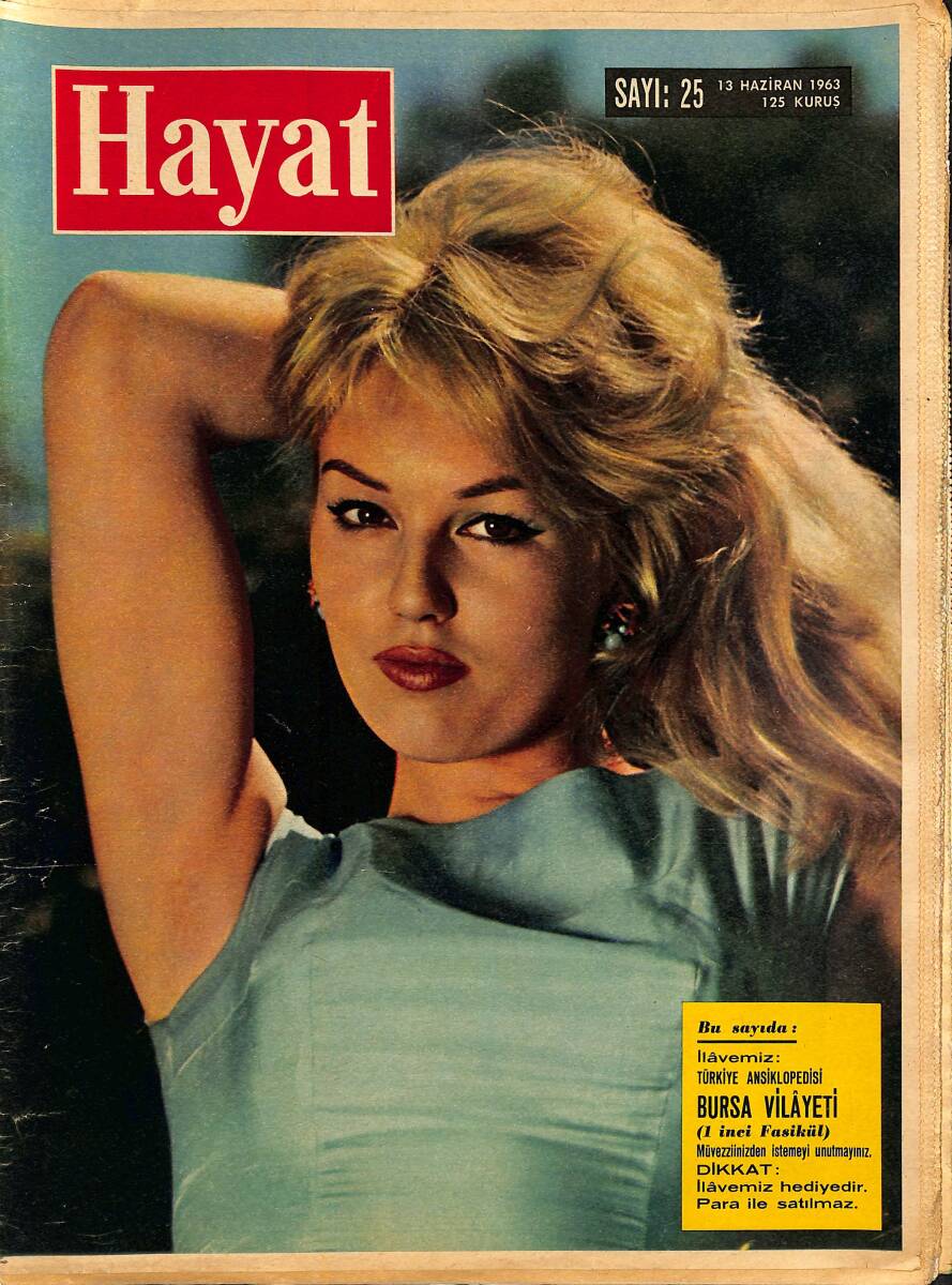 HAYAT Dergisi 13 Haziran 1963 Sayı: 25 - Kapak: Mylene Demongeot - Liz Taylor-Richard Burton Fotoğrafçılardan Kaçamadı NDR88584 - 1