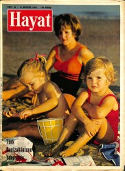 HAYAT DERGİSİ 15 Ağustos 1968 Sayı: 34 - Hollywood - Türk Denizaltılarının Yuvasında Bir Gün - Boğaza Ve Kadıköy'e Hasret Bir Zengin NDR8877 - Gökçekoleksiyon