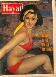 HAYAT DERGİSİ 17 Haziran 1965 Sayı: 25 Kapak: Sandra Nelson - Fezada Yine Bir İnsan Yürüdü - Sophia Loren Ne İdi Ne Oldu NDR88554 - Gökçekoleksiyon