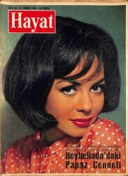 HAYAT Dergisi 21 Temmuz 1966 Sayı: 30 - Kapak: Michele Mercier - Brigitte Bardot Ve Yeni Kocası Gunther Sachs NDR89633 - Gökçekoleksiyon