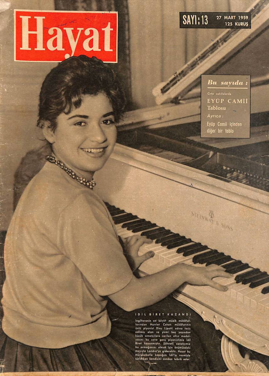 HAYAT DERGİSİ 27 Mart 1959 Sayı: 13 - Kapak: İdil Biret - Bütün Hususiyetleriyle Kraliçe Elizabeth Ve Kocası Prens Philip NDR88947 - 1