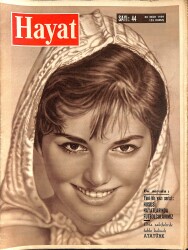 HAYAT Dergisi 30 Ekim 1959 Sayı: 44 - Kapak: Claudia Cardinale - Adnan Menderes'in Amerika Seyahatinden Fotoğraflar - Metin Oktay Neler Anlattı NDR89671 - Gökçekoleksiyon