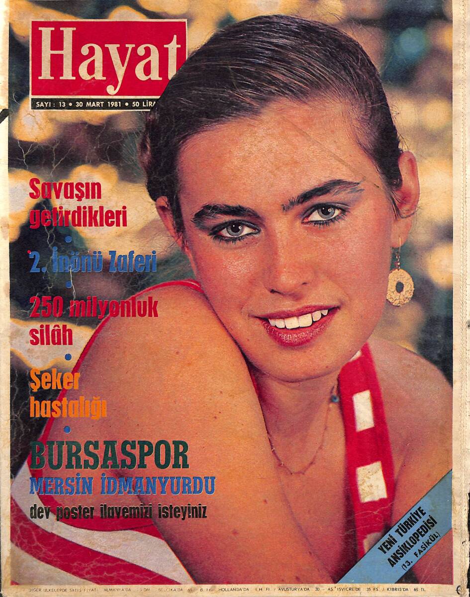 HAYAT Dergisi 30 Mart 1981 Sayı: 13 - Başbakan Ulusu'nun Basın Toplantısı - İstanbul'da Terörist Avı NDR89603 - 1