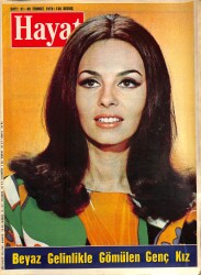 HAYAT DERGİSİ 30 Temmuz 1970 Sayı : 31 - Kapak : Michele Mercier - Kemal Satır'ın Oğlu Mustafa , Gecee 3500 Liraya Bir Klüpte Şarkı Söylüyor NDR88720 - Gökçekoleksiyon