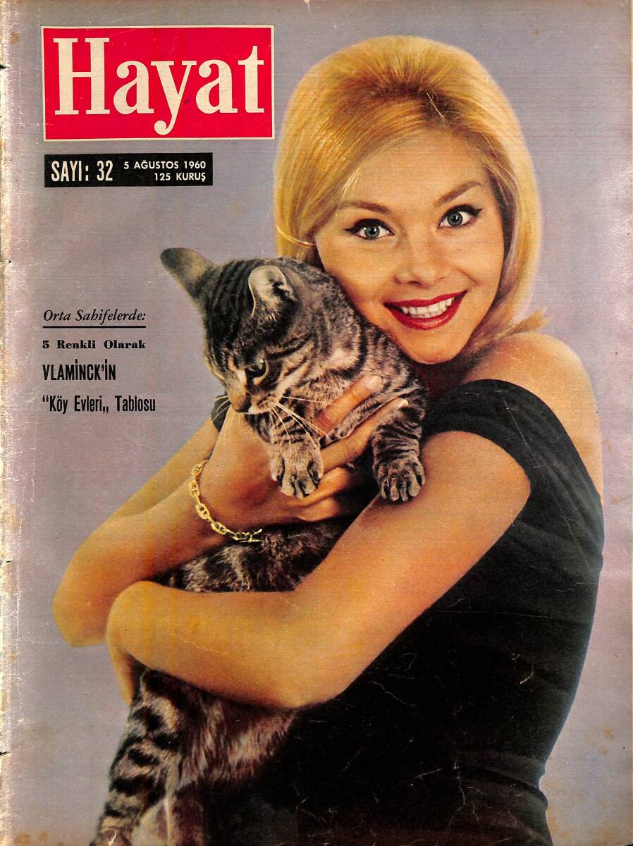 HAYAT Dergisi 5 Ağustos 1960 Sayı : 32 - Kapak : Macha Meril - Sophia Loren Delifişek Milyoner Kadın Rolünde NDR101553 - 1